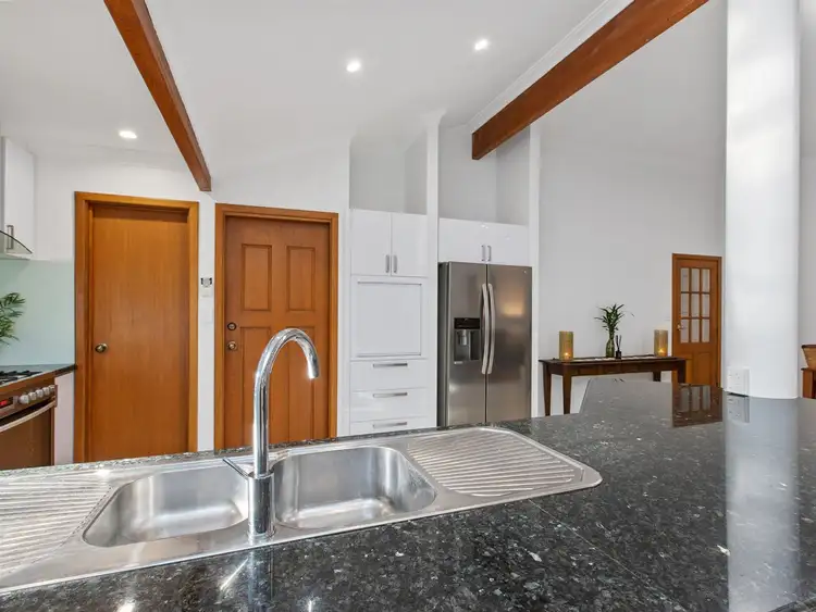 Fifth view of Homely house listing, 7 Giuffre Place, Munster WA 6166