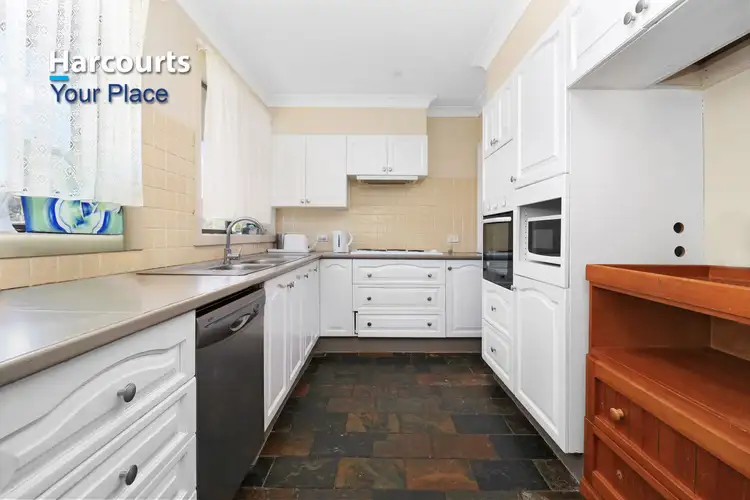 15 Webb Place, Blackett NSW 2770