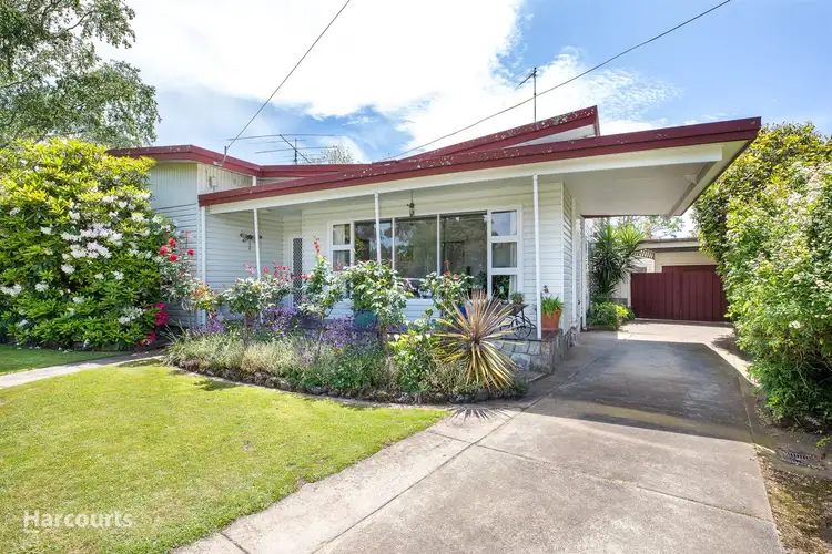 Second view of Homely house listing, 10 Heather Avenue, Mount Clear VIC 3350