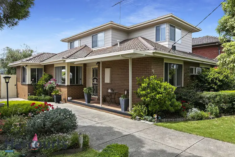 6 Clough Street, Avondale Heights VIC 3034