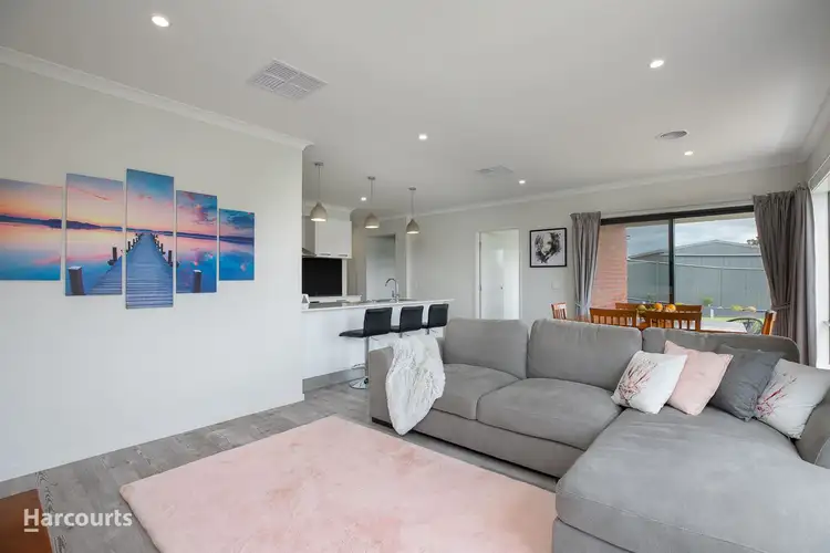 Fifth view of Homely house listing, 10 Angus Close, Delacombe VIC 3356