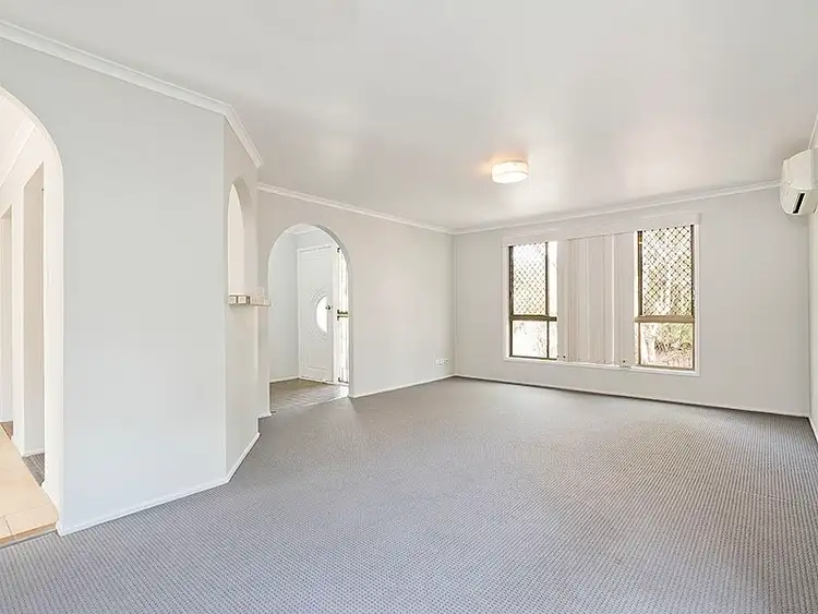 4 Hendry Court, Everton Hills QLD 4053