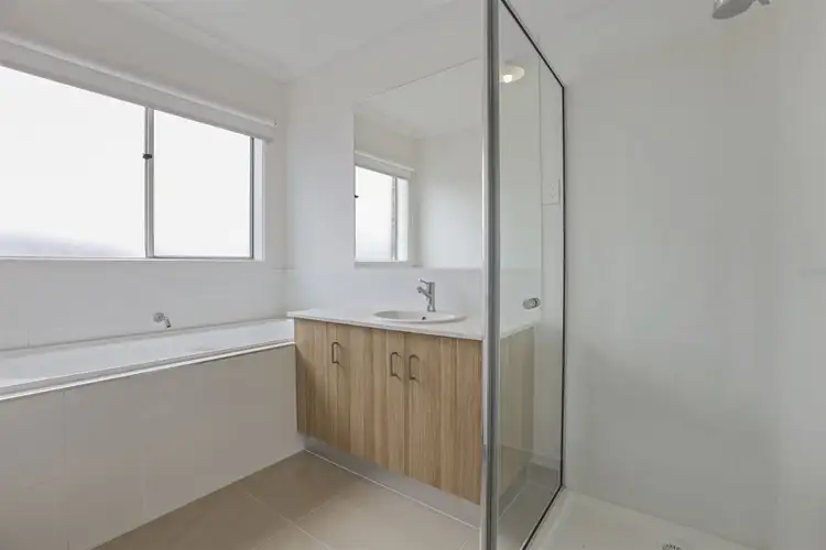 Fifth view of Homely unit listing, 15/31 Meadowvale Drive, Grovedale VIC 3216