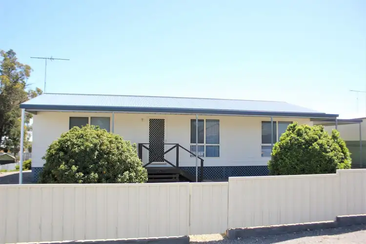 2a Third Street, Minlaton SA 5575