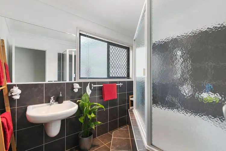 Fifth view of Homely house listing, 10 Delta Way, Point Vernon QLD 4655