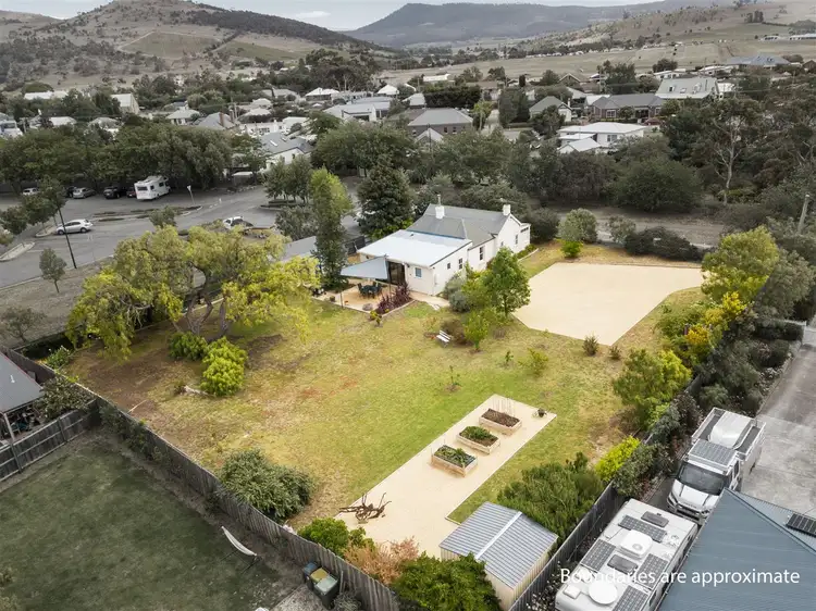 2 Napoleon Street, Richmond TAS 7025