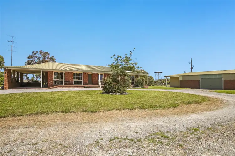 230 Buffalo-Waratah Road, Buffalo VIC 3958
