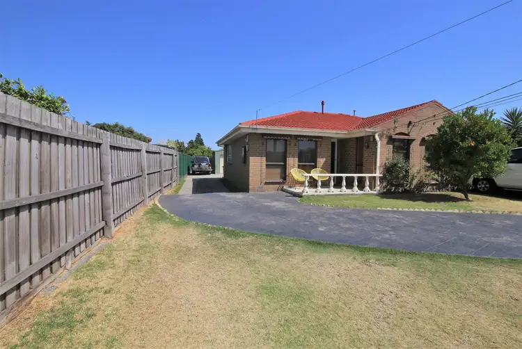 88 Kingsclere Avenue, Keysborough VIC 3173