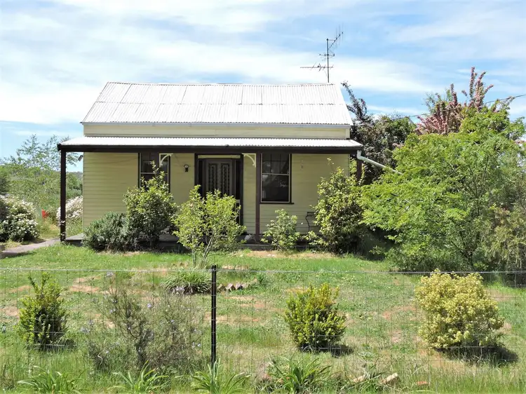 19 High Street, Beaufort VIC 3373