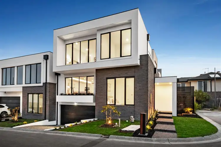 25 Morello Circle, Doncaster East VIC 3109