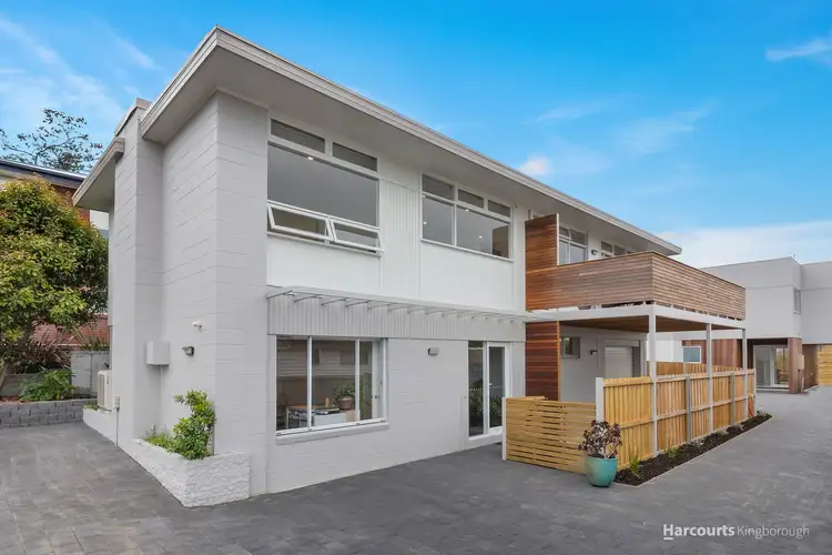1/28 Gourlay Street, Blackmans Bay TAS 7052