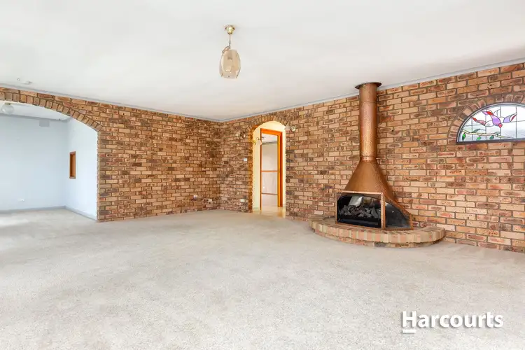 Second view of Homely house listing, 10 Ambleside Crescent, Berwick VIC 3806