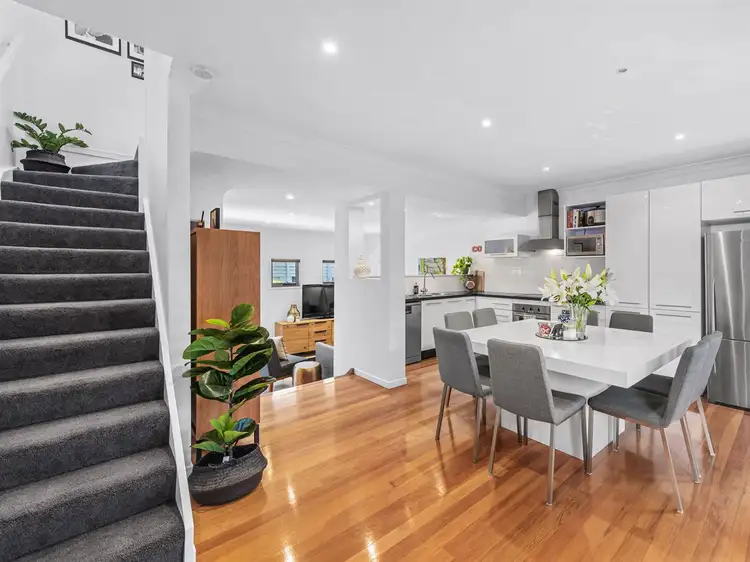 30 Hedley Avenue