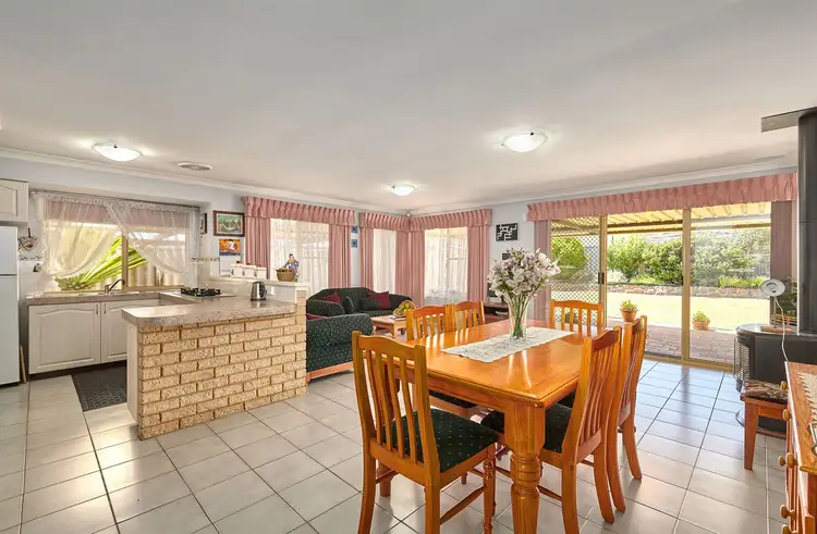 Sixth view of Homely house listing, 18 Turfan Way, Munster WA 6166