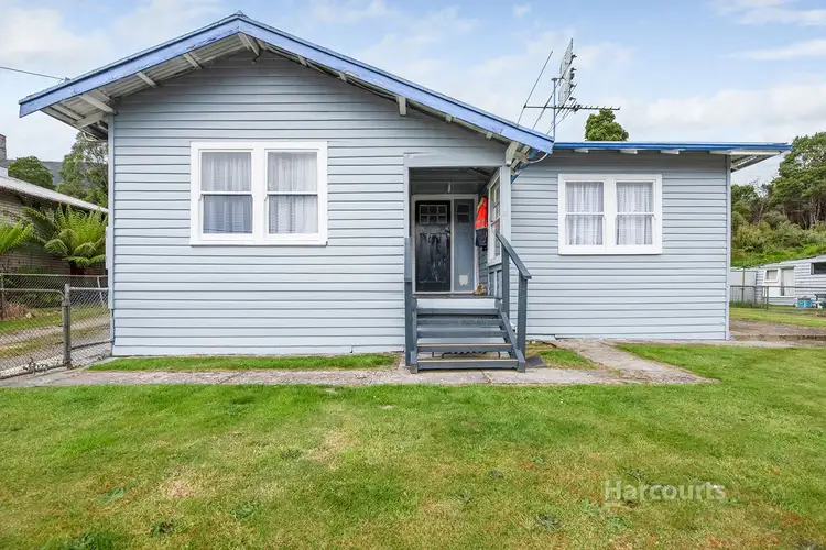 16 Hollywood Street, Rosebery TAS 7470
