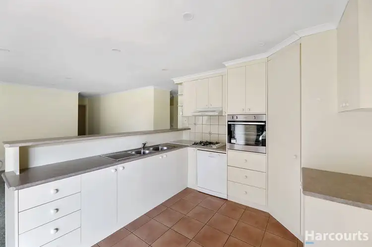 Fourth view of Homely unit listing, 23 Flax Mill Close, Drouin VIC 3818
