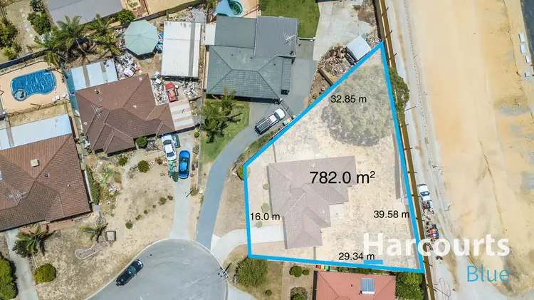 16 Jindabyne Heights, South Lake WA 6164