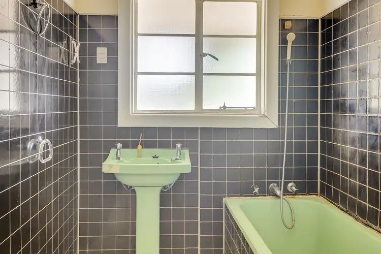 Fifth view of Homely house listing, 10 Parham Road, Eden Hills SA 5050