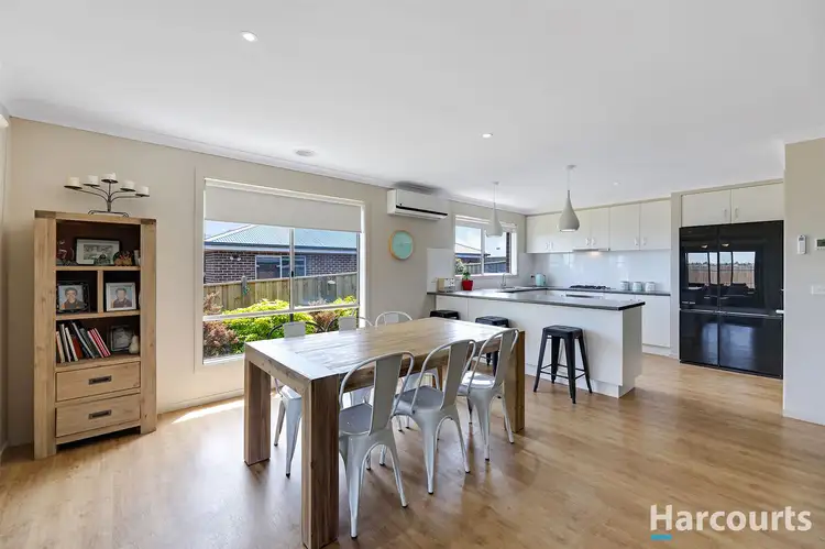 Second view of Homely house listing, 7 Warwick Way, Drouin VIC 3818