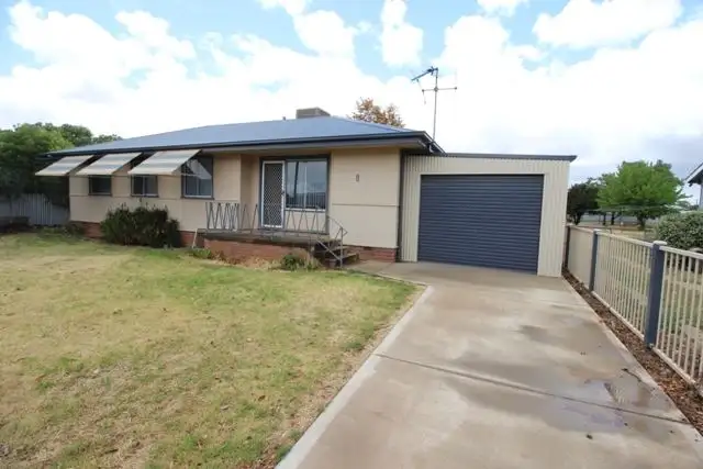 24 Victoria Parade, Cootamundra NSW 2590