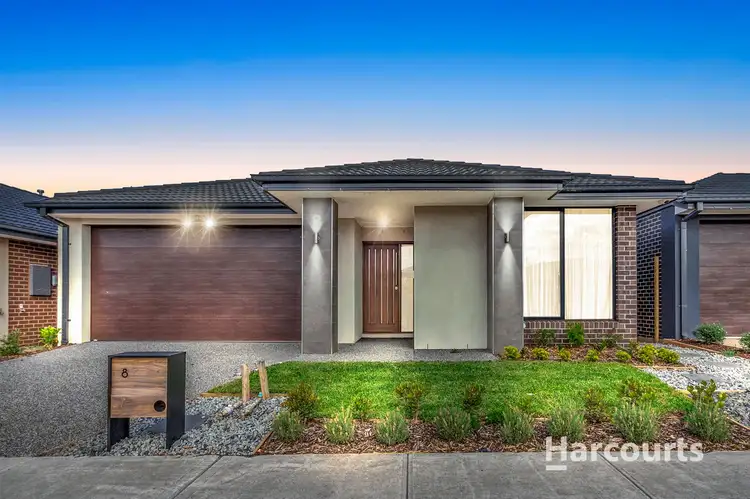 8 Godfrey St, Aintree VIC 3336