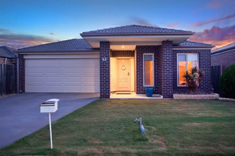 31 Hemsley Drive, Deer Park VIC 3023