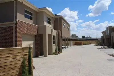 Fifth view of Homely townhouse listing, 2/13 Elsey Road, Reservoir VIC