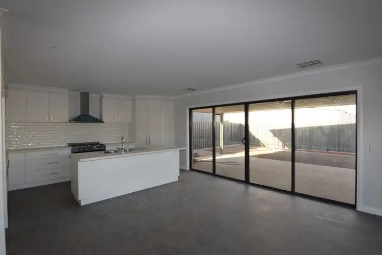Fifth view of Homely house listing, 15 Tilbridge Street, Wangaratta VIC 3677