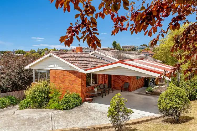 3 Fehre Court, Sandy Bay TAS 7005