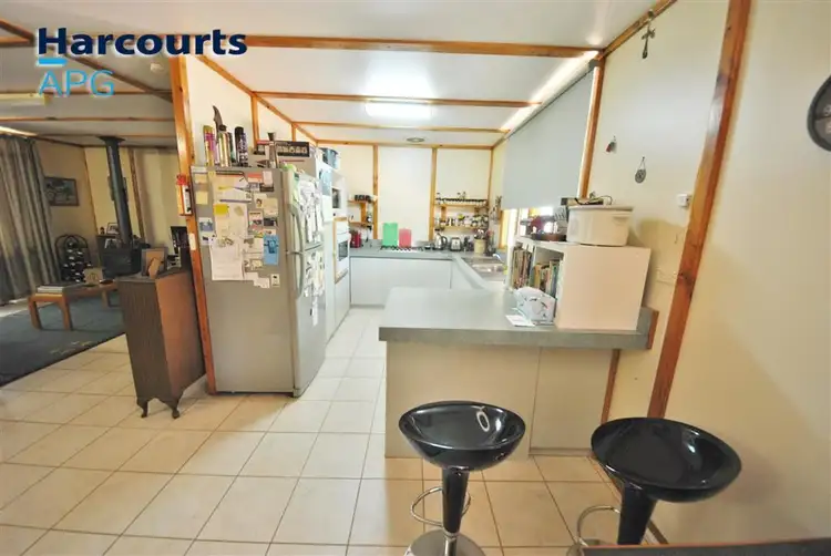 Second view of Homely house listing, 7 Estuarine Court, Leschenault WA 6233