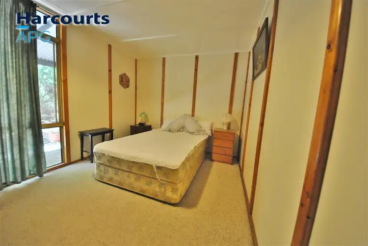 Sixth view of Homely house listing, 7 Estuarine Court, Leschenault WA 6233