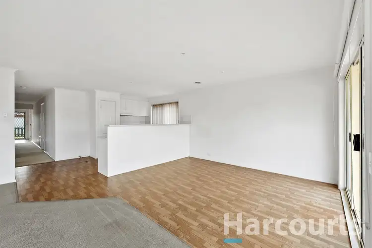 Sixth view of Homely house listing, 8 Zofia Place, Alfredton VIC 3350