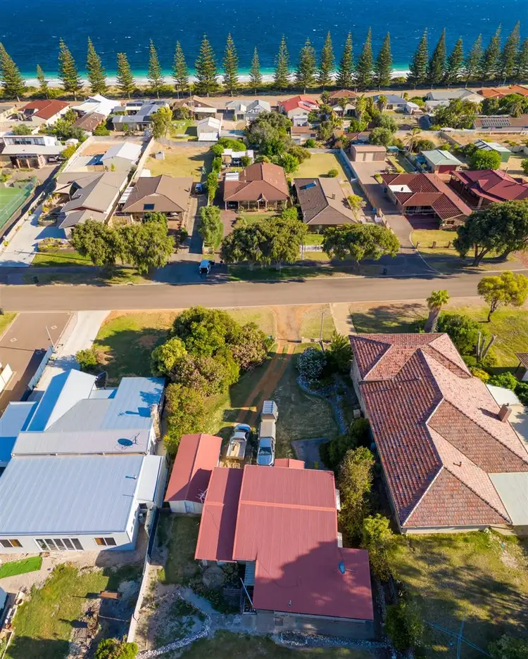 Second view of Homely house listing, 5 Westmacott St, Castletown WA 6450