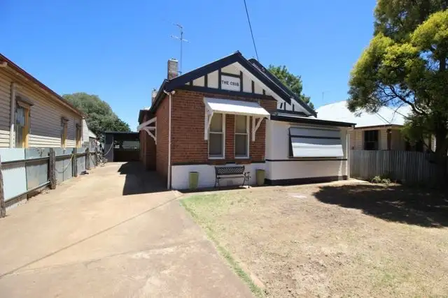 5 Thompson Street, Cootamundra NSW 2590