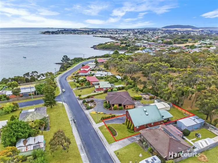 17 White Street, George Town TAS 7253