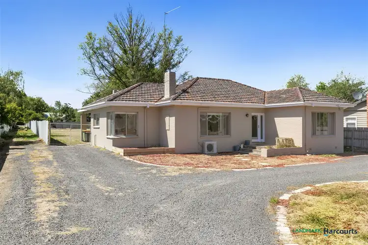 28 William Street, Alexandra VIC 3714