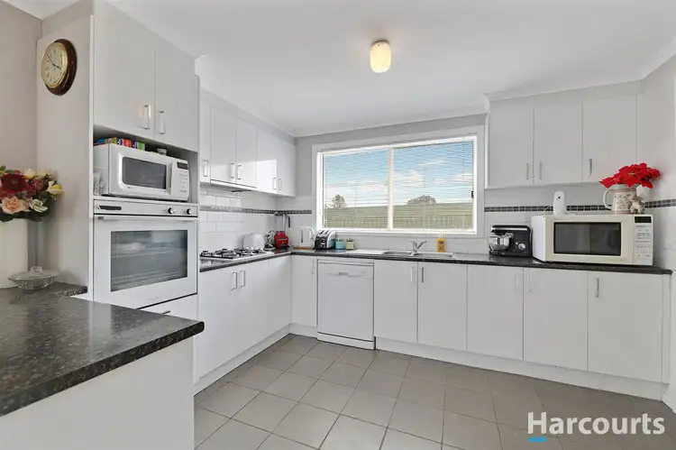 Second view of Homely house listing, 5 Russell Street, Drouin VIC 3818
