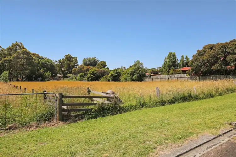 16 McKitterick Street, Meeniyan VIC 3956