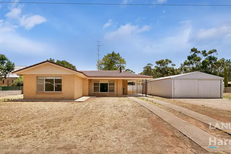 Second view of Homely house listing, 1 Curling St, Auburn SA 5451