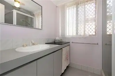 Sixth view of Homely house listing, 6 Weaver Court, Kardinya WA