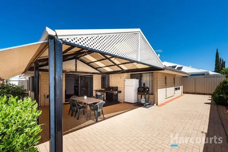 10 Rosedale Vista, Hocking WA 6065