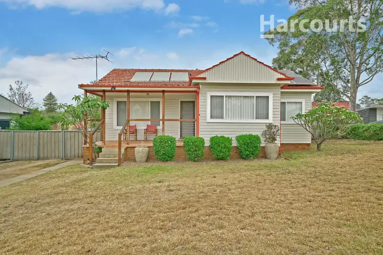 1 Richard Avenue, Campbelltown NSW 2560