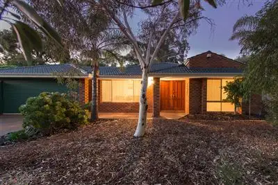 Fourth view of Homely house listing, 6 Moretti Retreat, Leda WA 6170