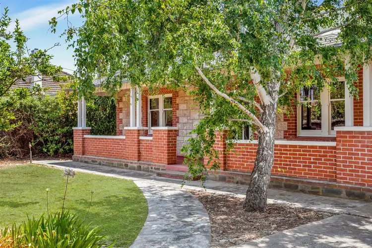 3 Sturt Street, Victor Harbor SA 5211