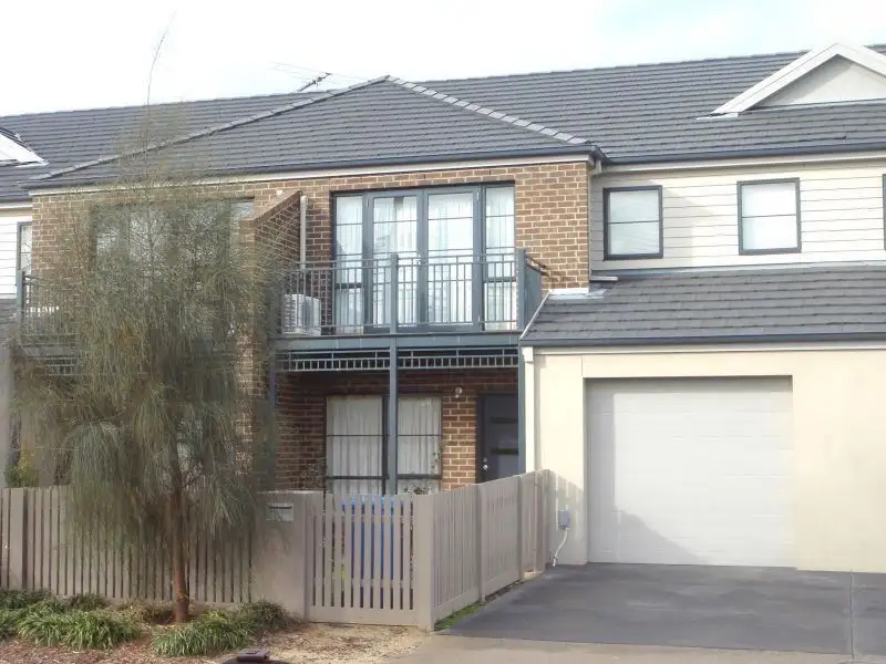Main view of Homely townhouse listing, 19 Ivory Crescent, Springvale South VIC 3172