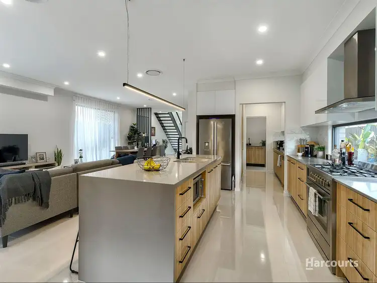 Second view of Homely house listing, 5 Attenborough Cct, North Lakes QLD 4509