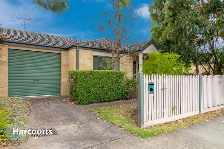 2/128 Salmon Street, Hastings VIC 3915
