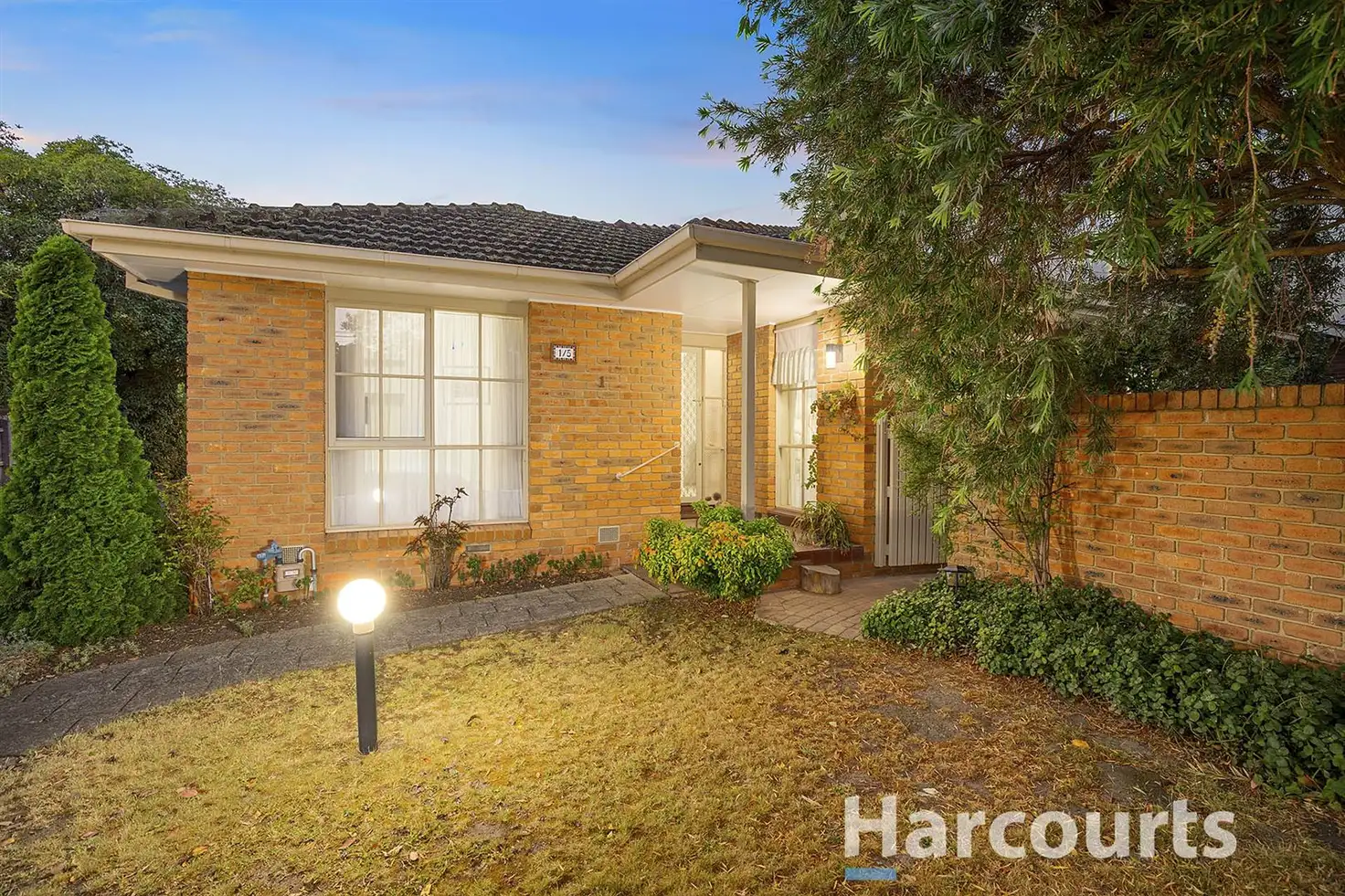 Main view of Homely unit listing, 1/5 Glen Ebor Avenue, Blackburn VIC 3130
