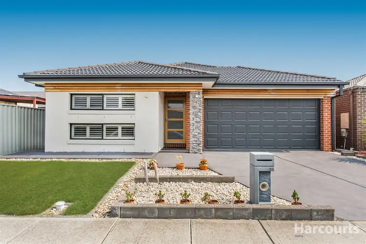 73 Bradford Drive, Cranbourne East VIC 3977