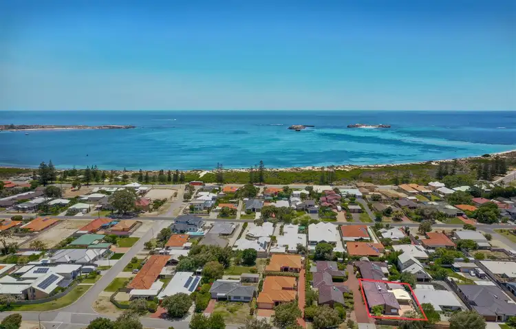 37a Carlisle Street, Shoalwater WA 6169